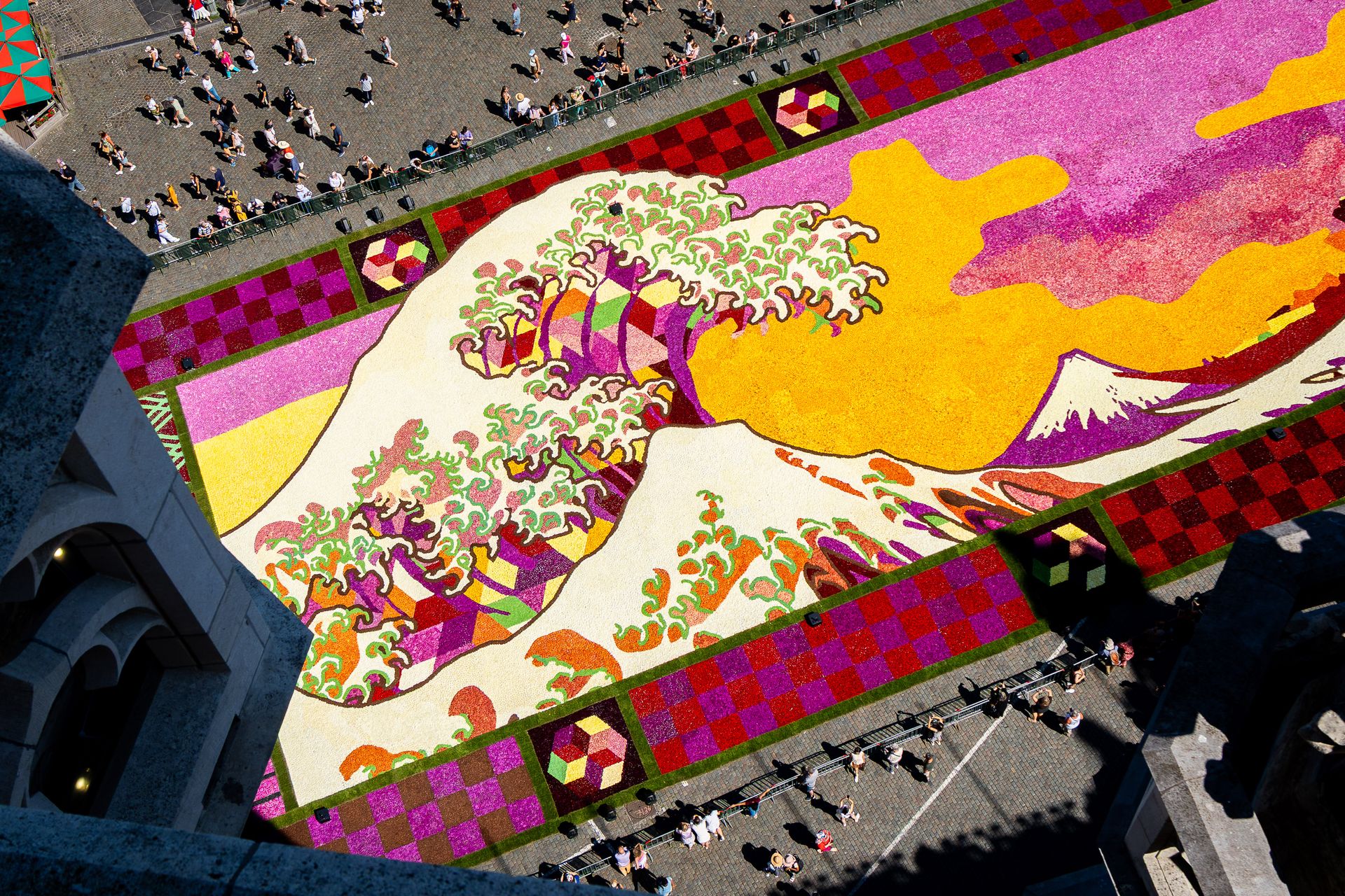 Vue du Tapis de fleurs 2026 sur la Grand-Place de Bruxelles